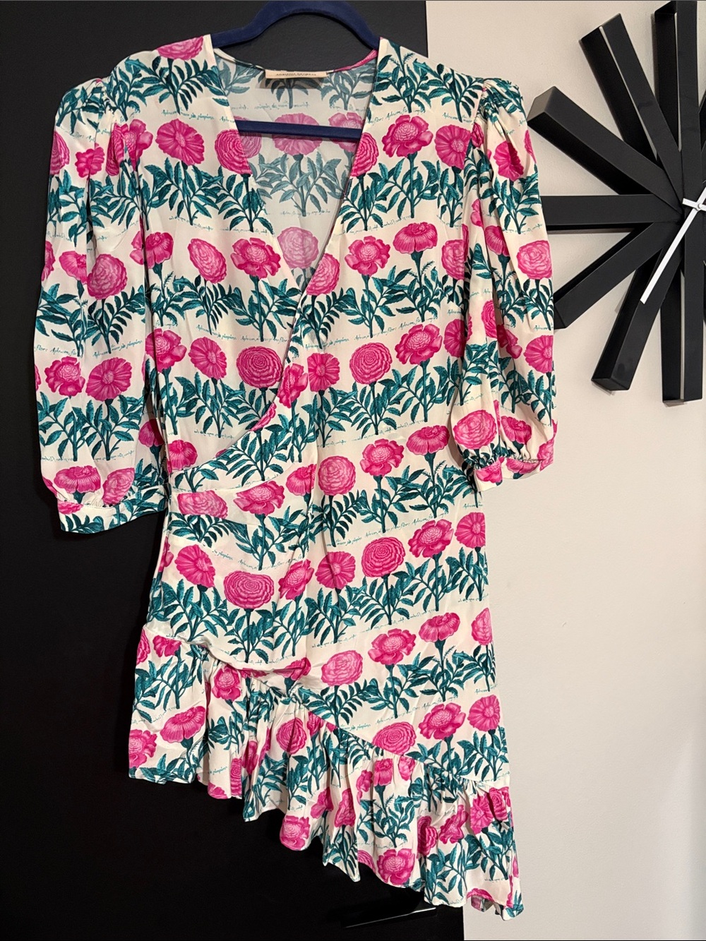 Andriana Degreas Pink Floral Wrap Dress with Teal Foliage, sz Med - Picture 2 of 11